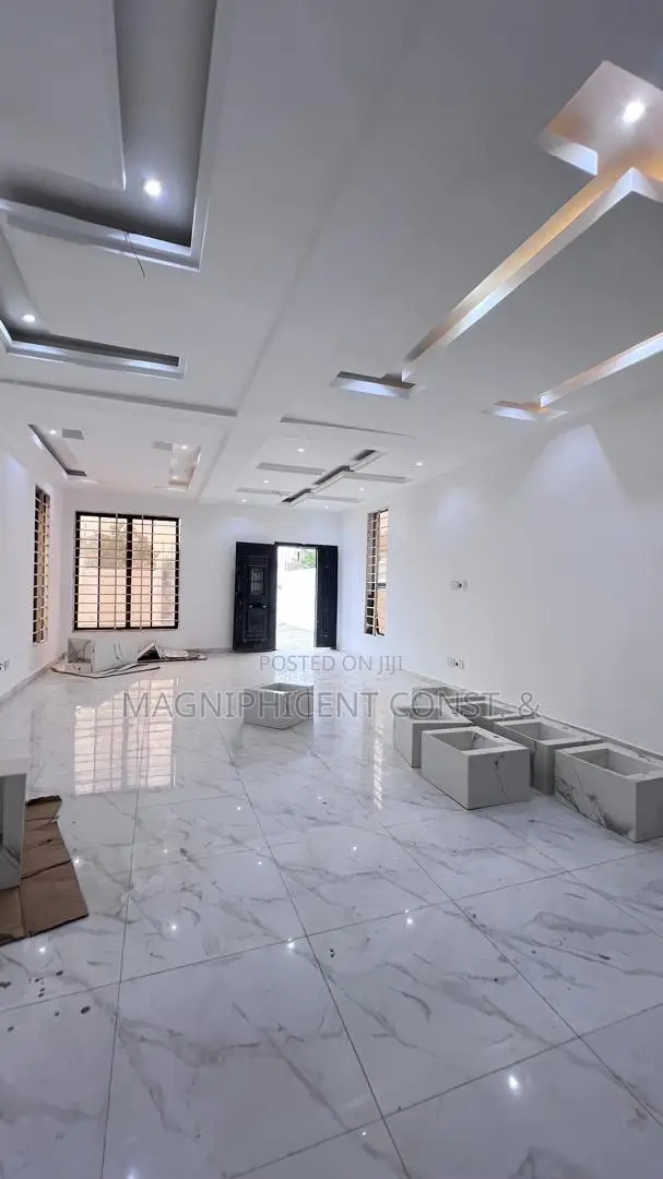 5bdrm Mansion in Ogbojo, East Legon for sale in East Legon