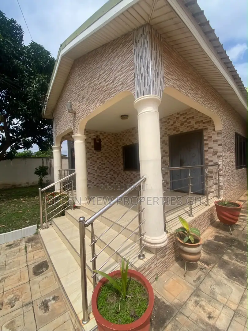4bdrm Apartment in Oyarifa for rent in Oyarifa