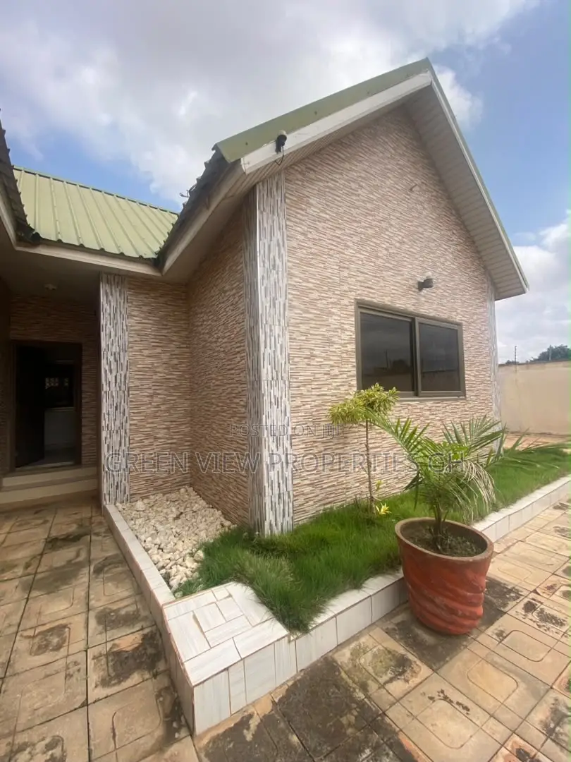 4bdrm Apartment in Oyarifa for rent in Oyarifa