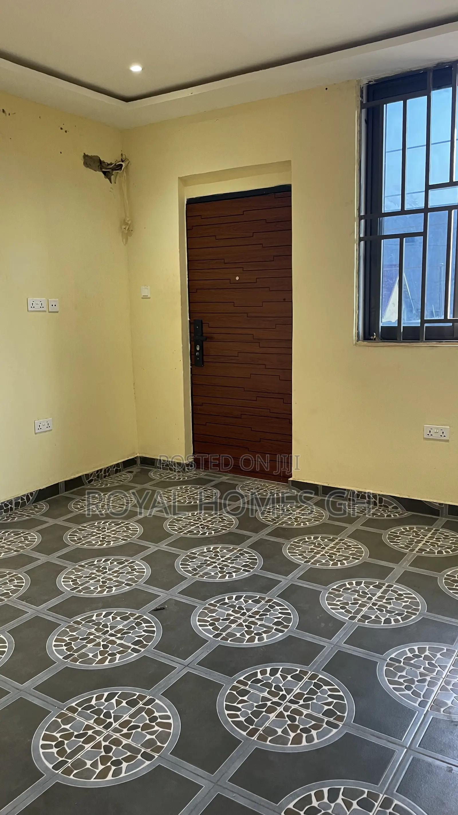 1bdrm Apartment in Royal Homes Gh, East Legon for rent in East Legon