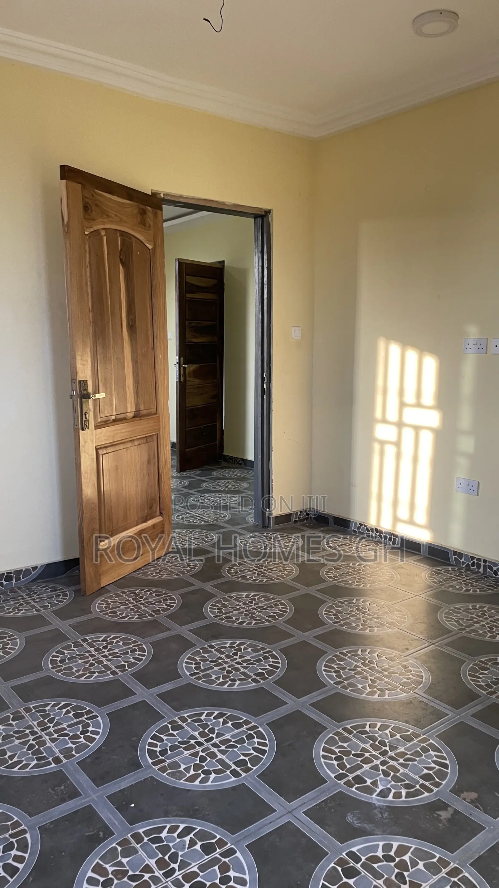 1bdrm Apartment in Royal Homes Gh, East Legon for rent in East Legon