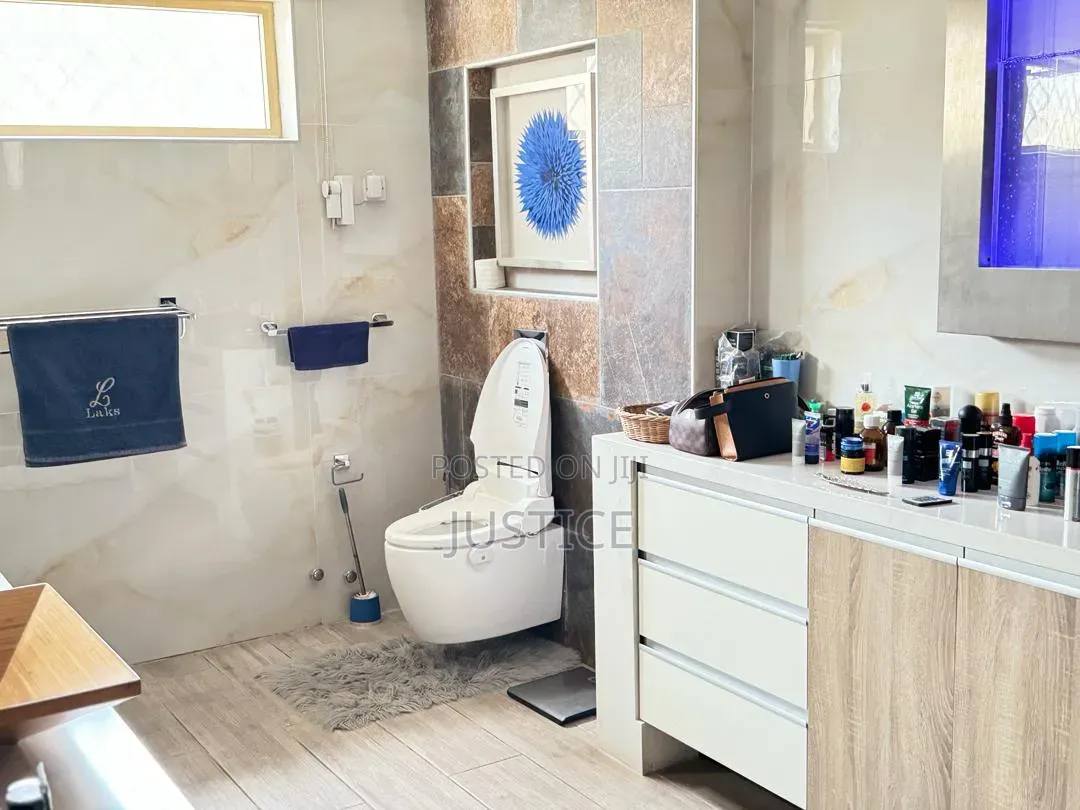 Furnished 6bdrm Villa in Labone, Celsbridge Area for rent in Celsbridge Area