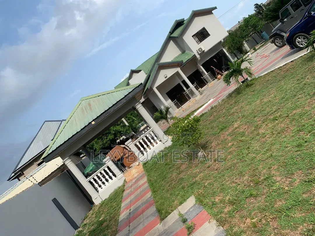 Furnished 4bdrm House in Obom Mama Jane, Adam Nana for sale in Adam Nana