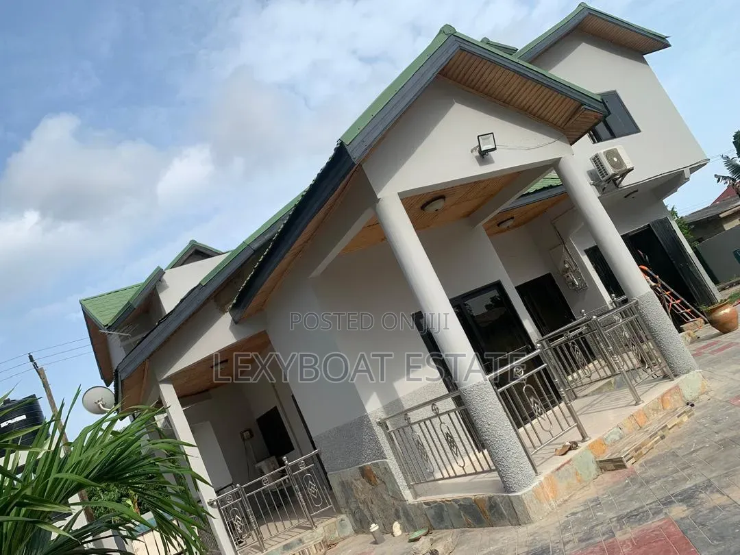 Furnished 4bdrm House in Obom Mama Jane, Adam Nana for sale in Adam Nana