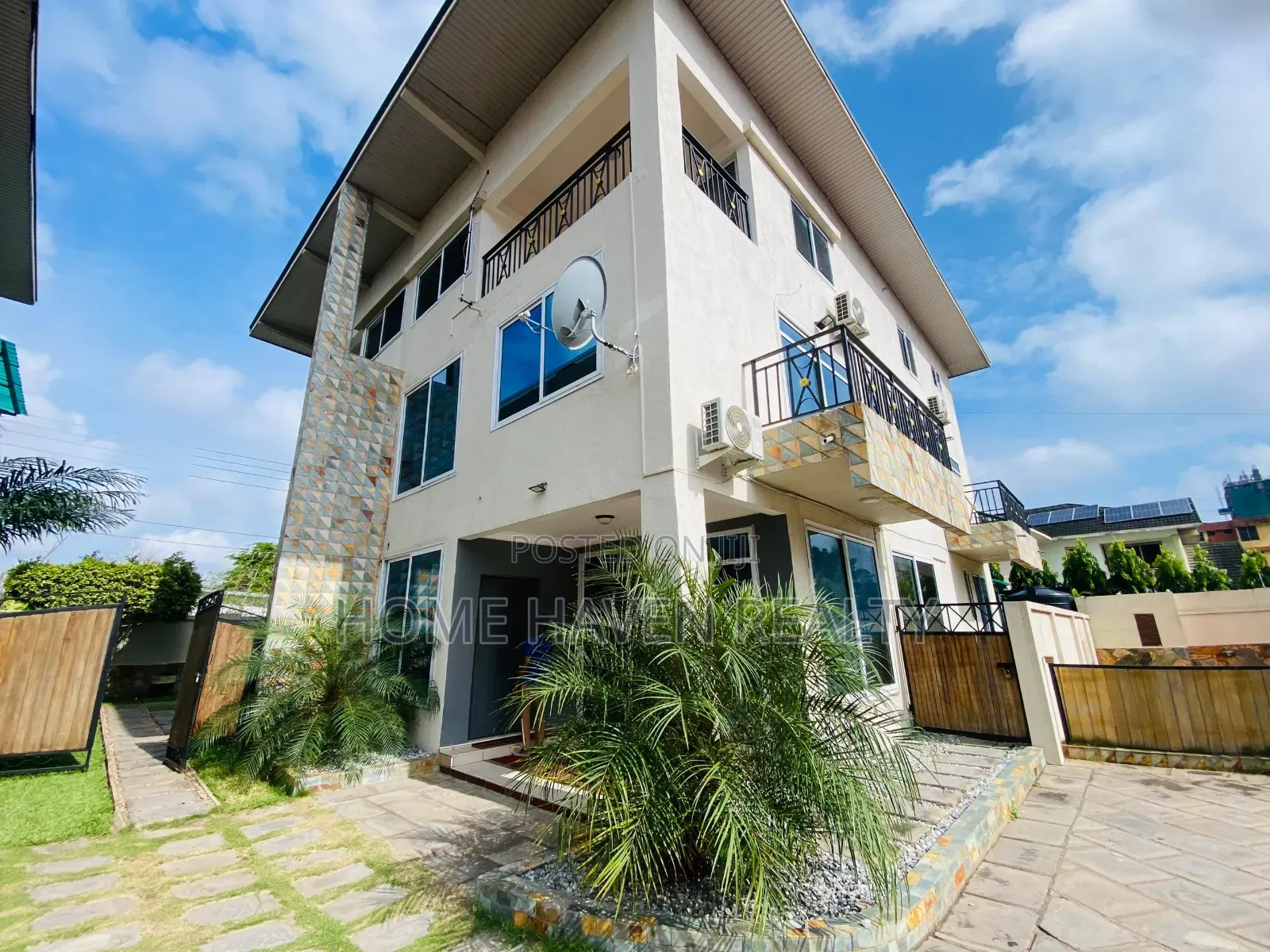 Furnished 3bdrm House in Roman Ridge, Police Station for rent in Police Station