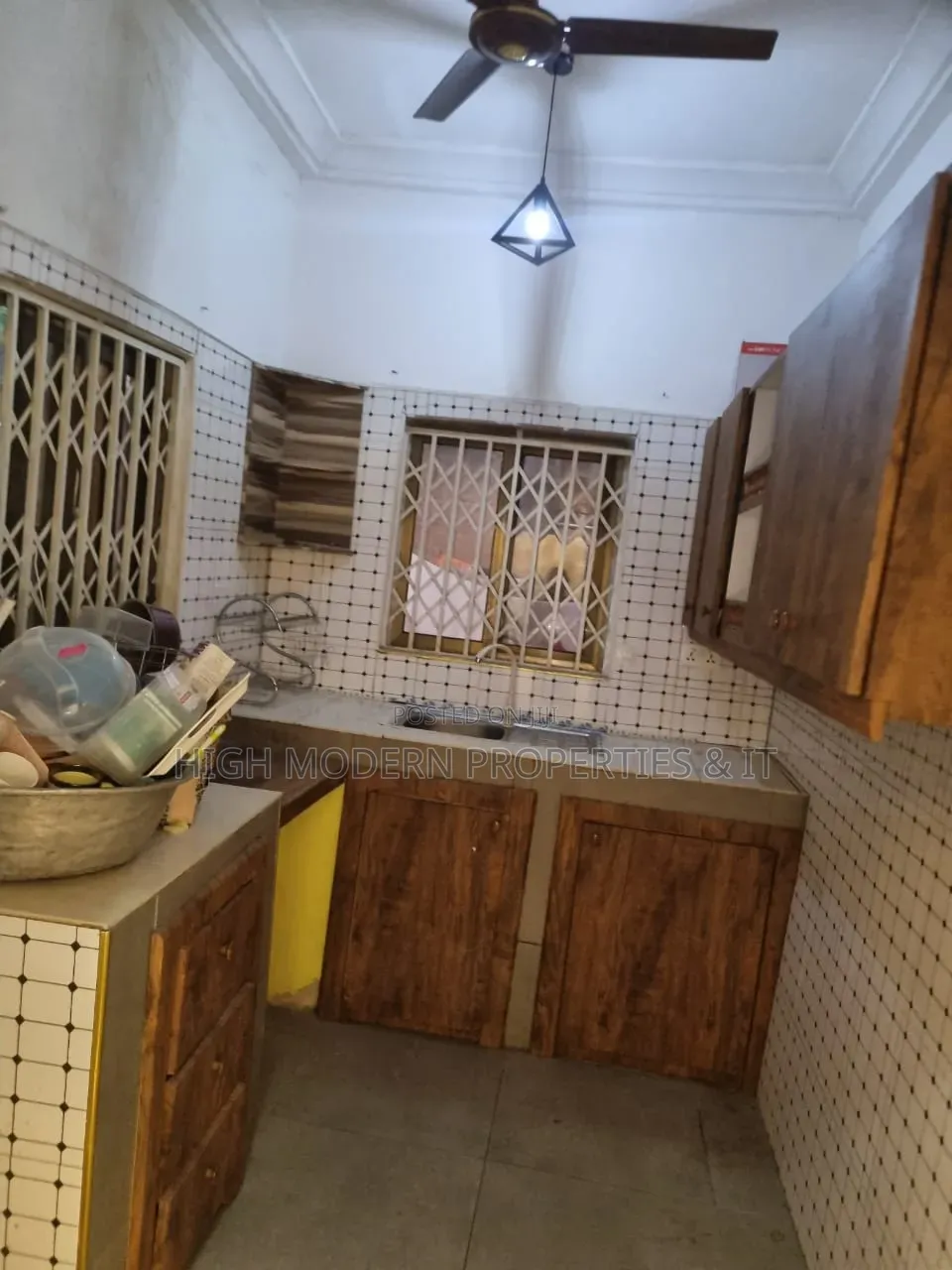 2bdrm Apartment in Bushroad, New Town for rent in New Town