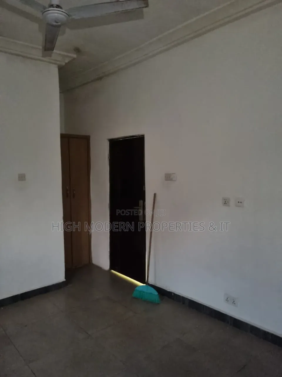 2bdrm Apartment in Bushroad, New Town for rent in New Town