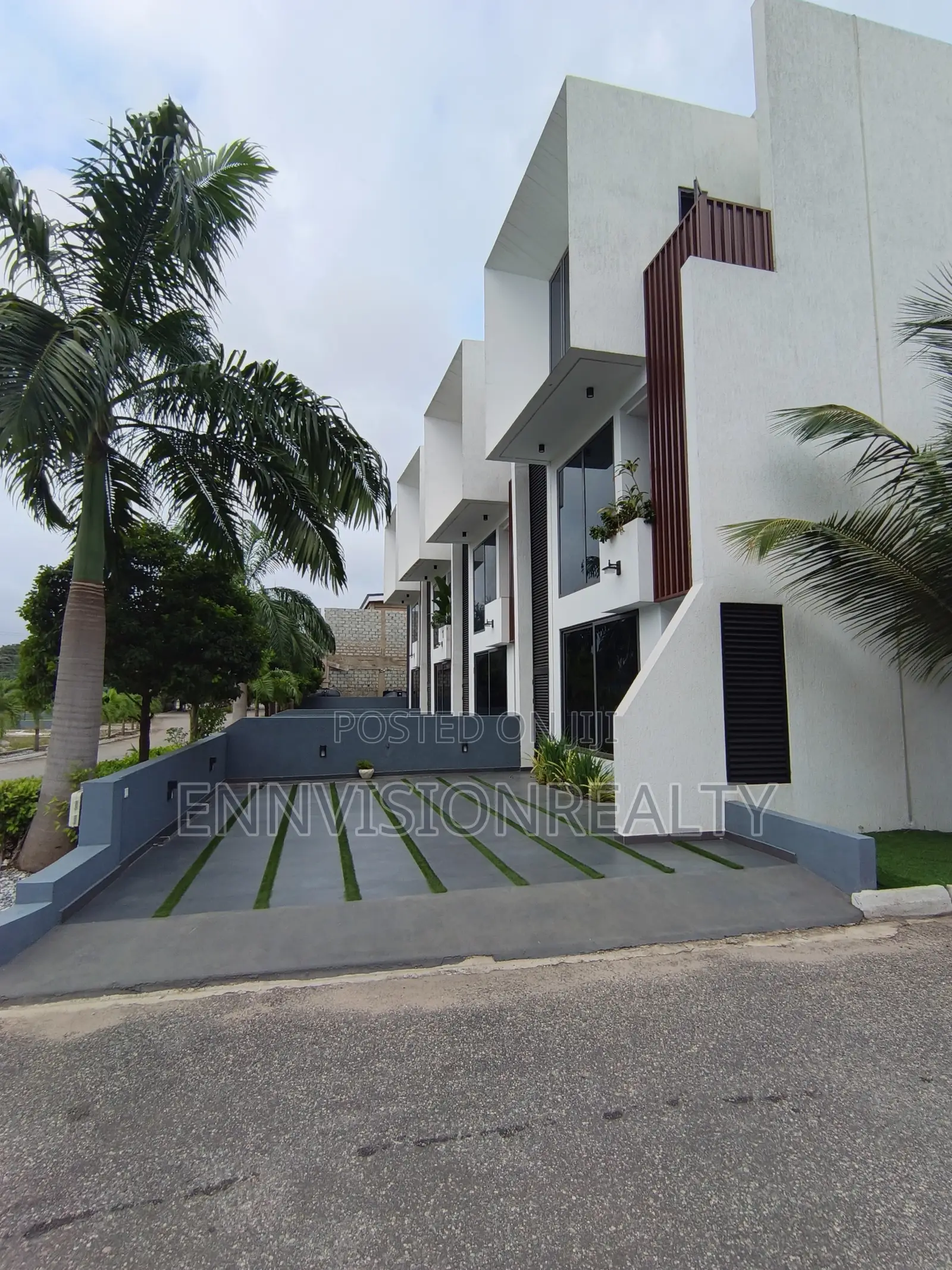 3bdrm House in Ennvision, Mile 7 for sale in Mile 7