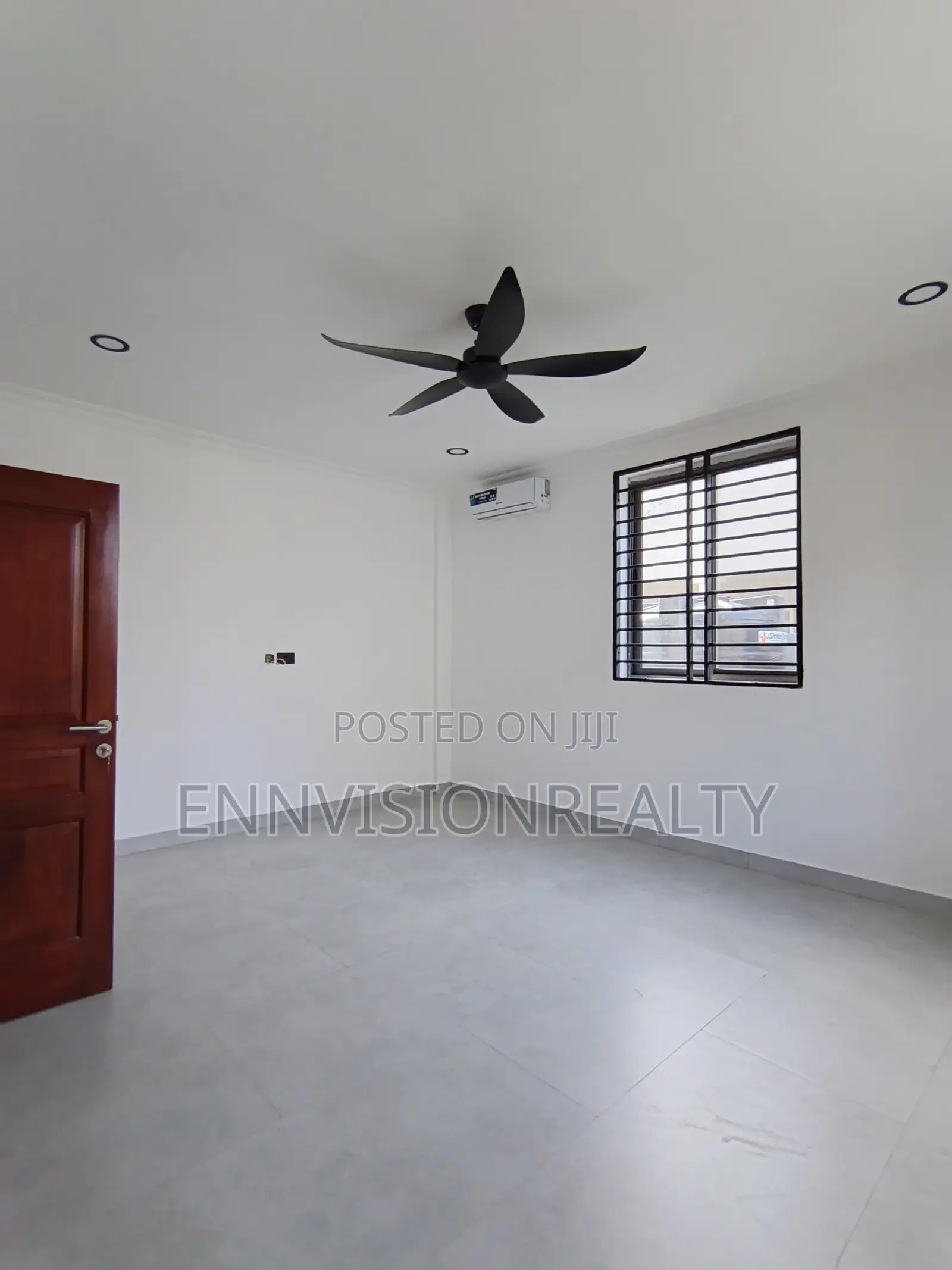 4bdrm Apartment in Mariville, Accra Metropolitan for Sale in Accra Metropolitan