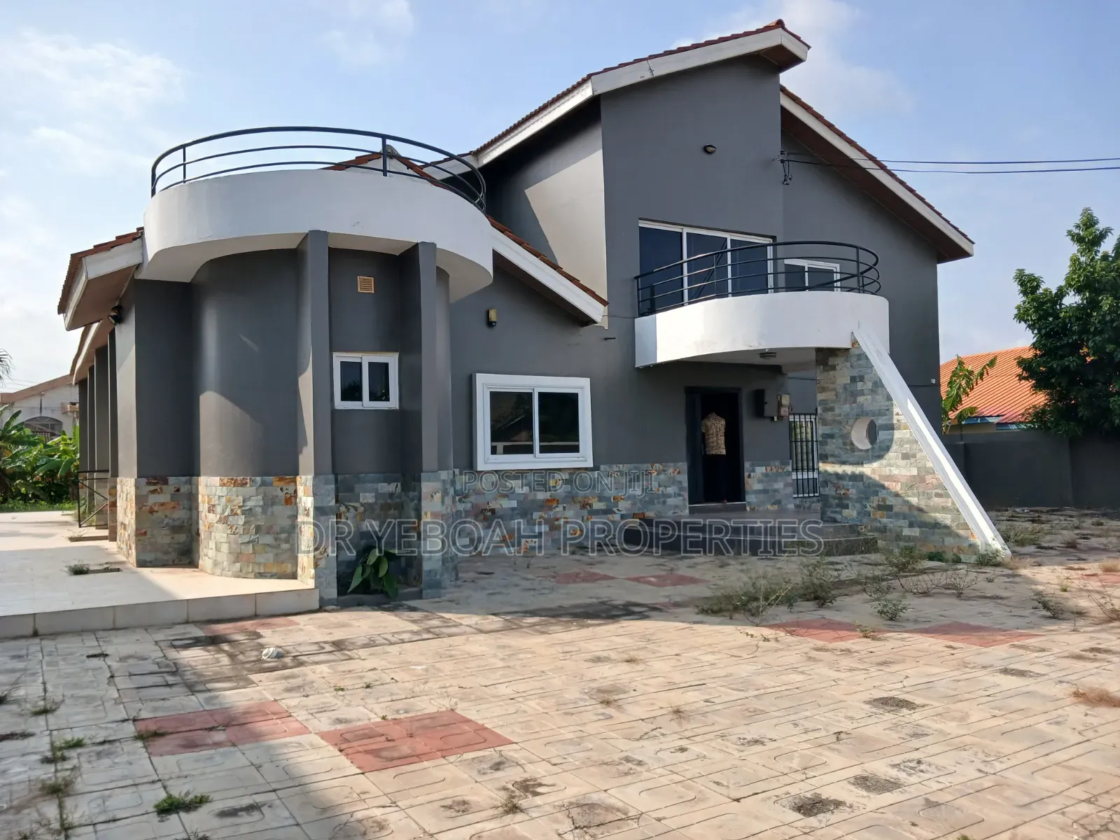 5bdrm Maisonette in Spintex Road:- 5, Manet Junction for rent in Manet Junction