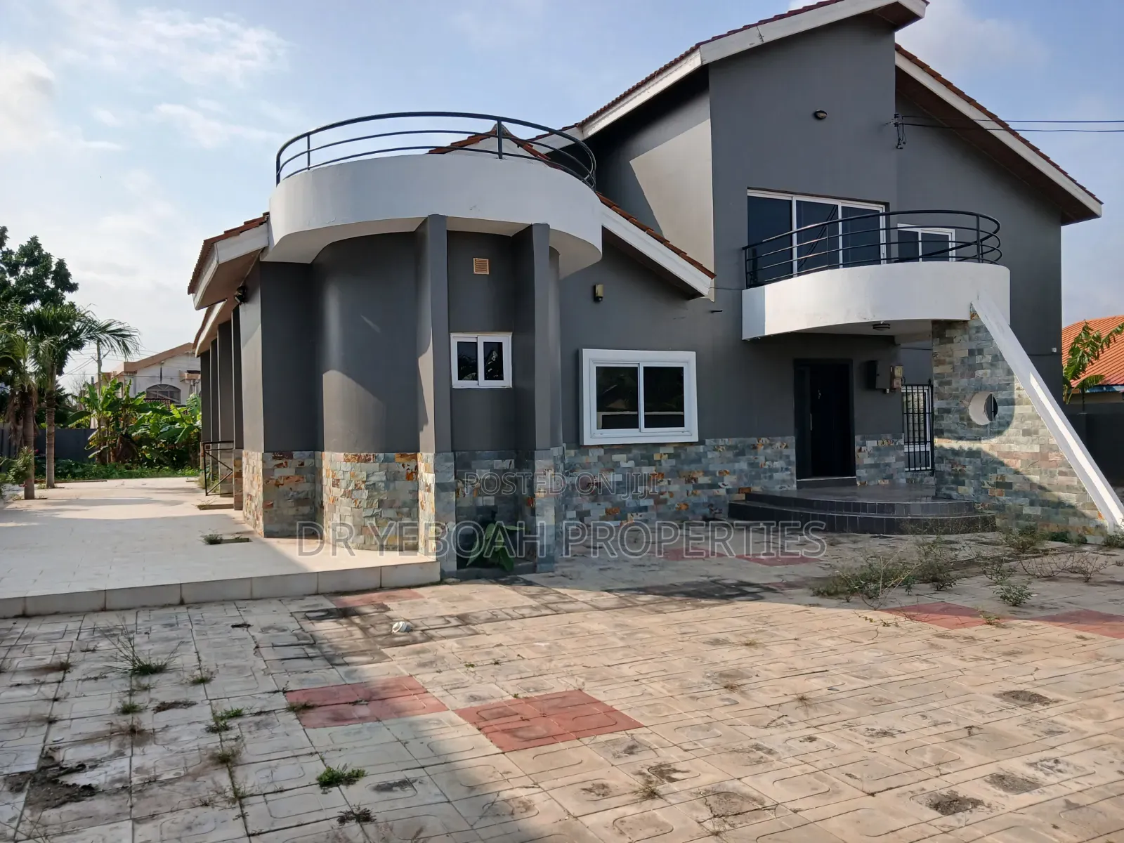 5bdrm Maisonette in Spintex Road:- 5, Manet Junction for rent in Manet Junction