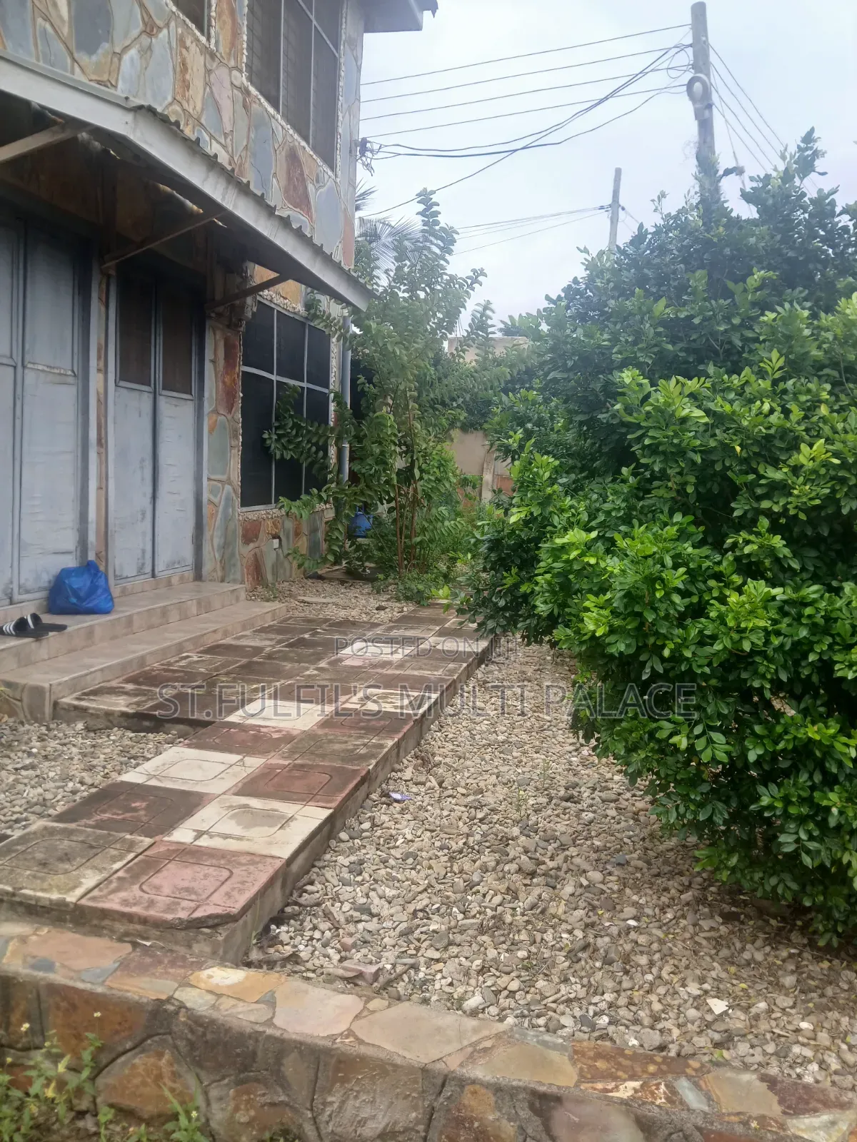 4bdrm Apartment in Agbogba, New Site for sale in New Site