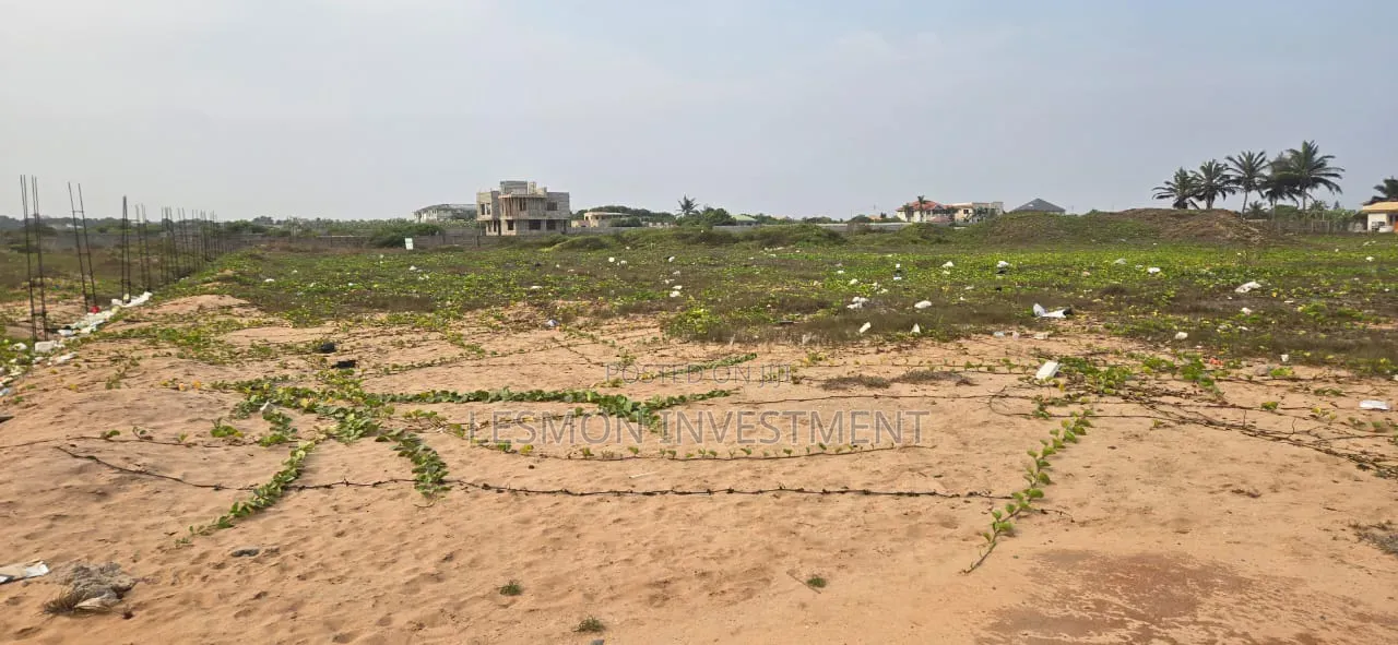 3 Main Road Plots of Land Santoe for Sale in American House