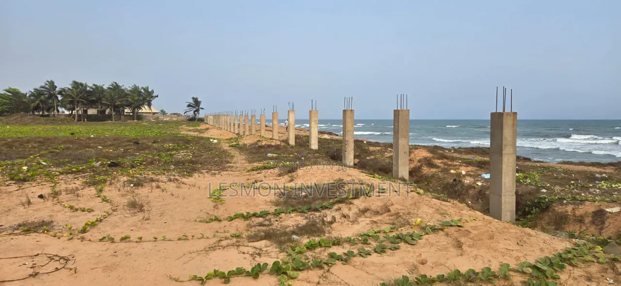 3 Main Road Plots of Land Santoe for Sale in American House