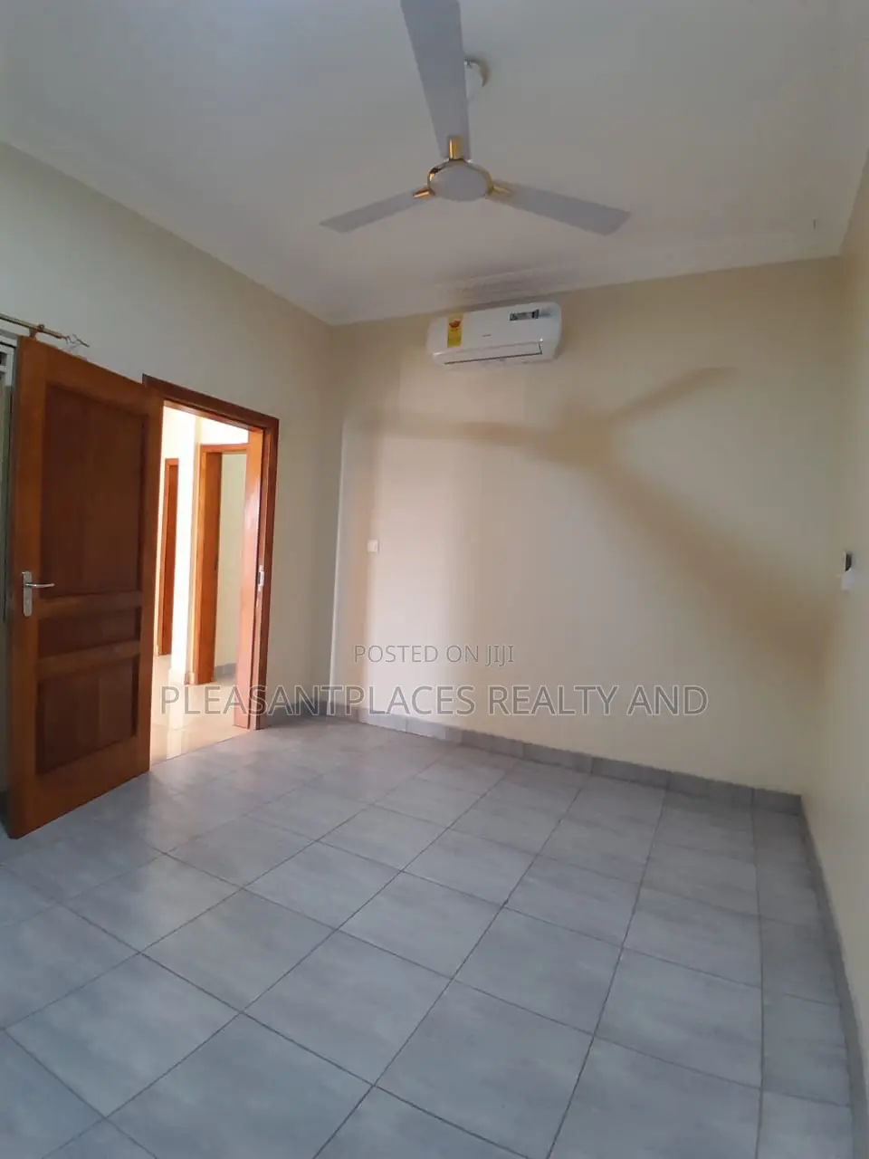 2bdrm Apartment in Pleasantplaces And, Ashaley Botwe for rent in Ashaley Botwe