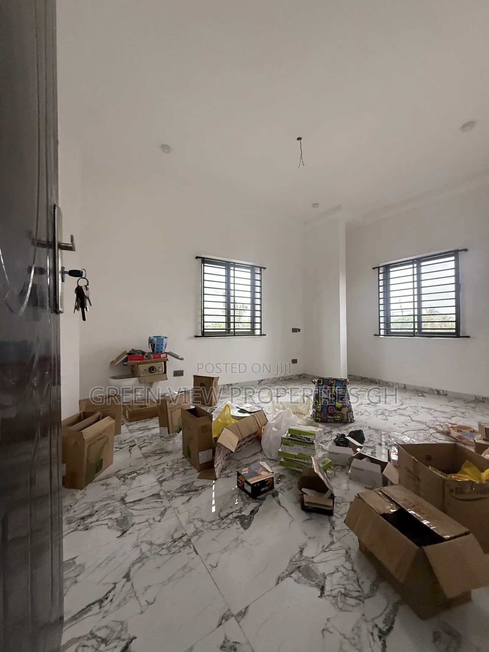 2bdrm Apartment in West Hills Mall Area for rent in West Hills Mall Area