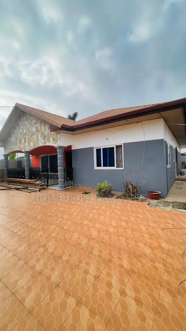4bdrm House in Pokuase Afiaman for rent in Pokuase