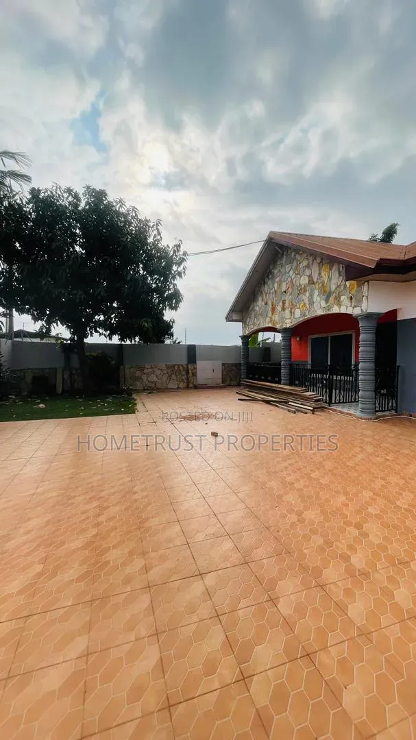 4bdrm House in Pokuase Afiaman for rent in Pokuase