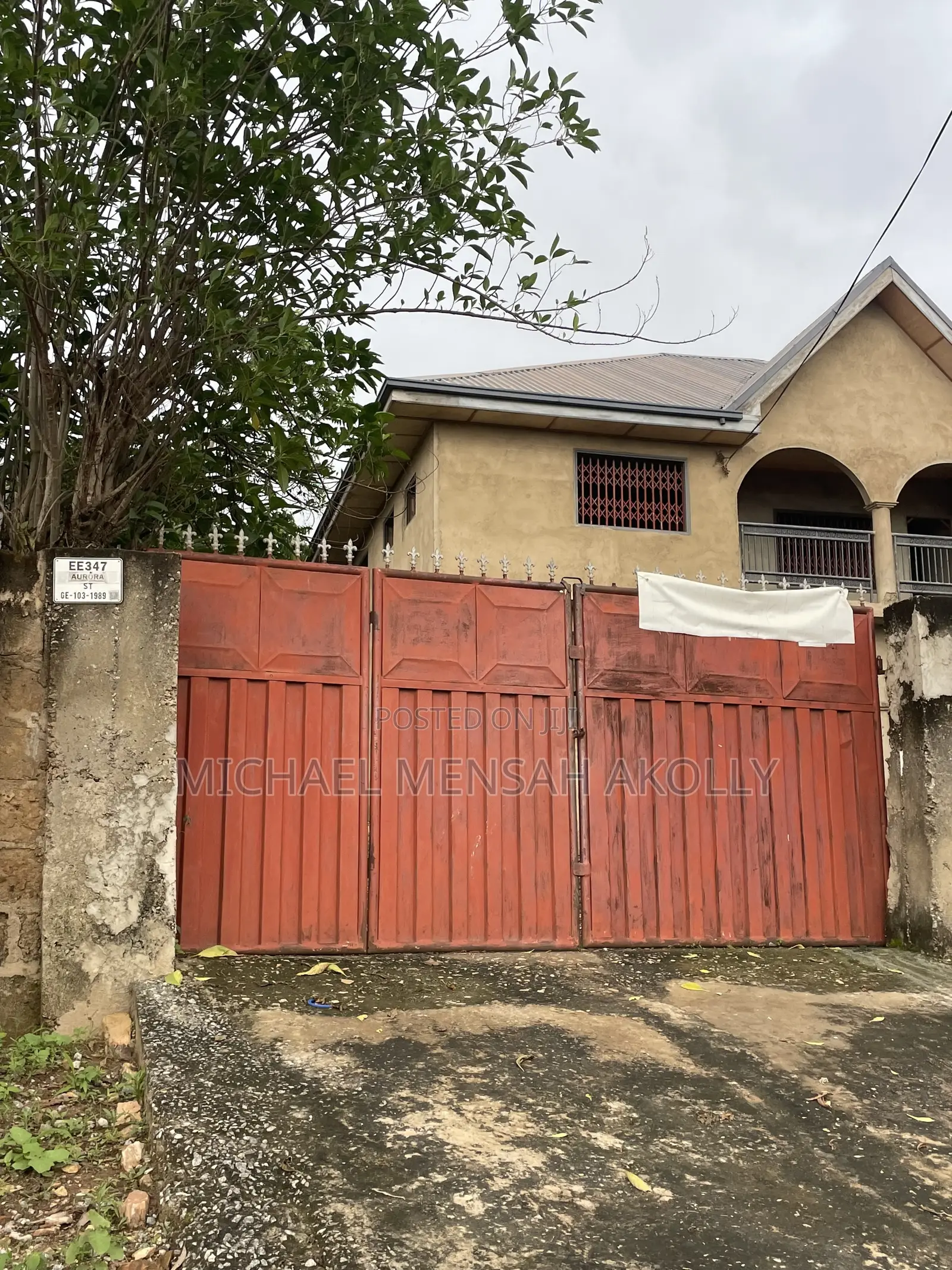 8bdrm Duplex in Ashongman Estate, Police Station for sale in Police Station