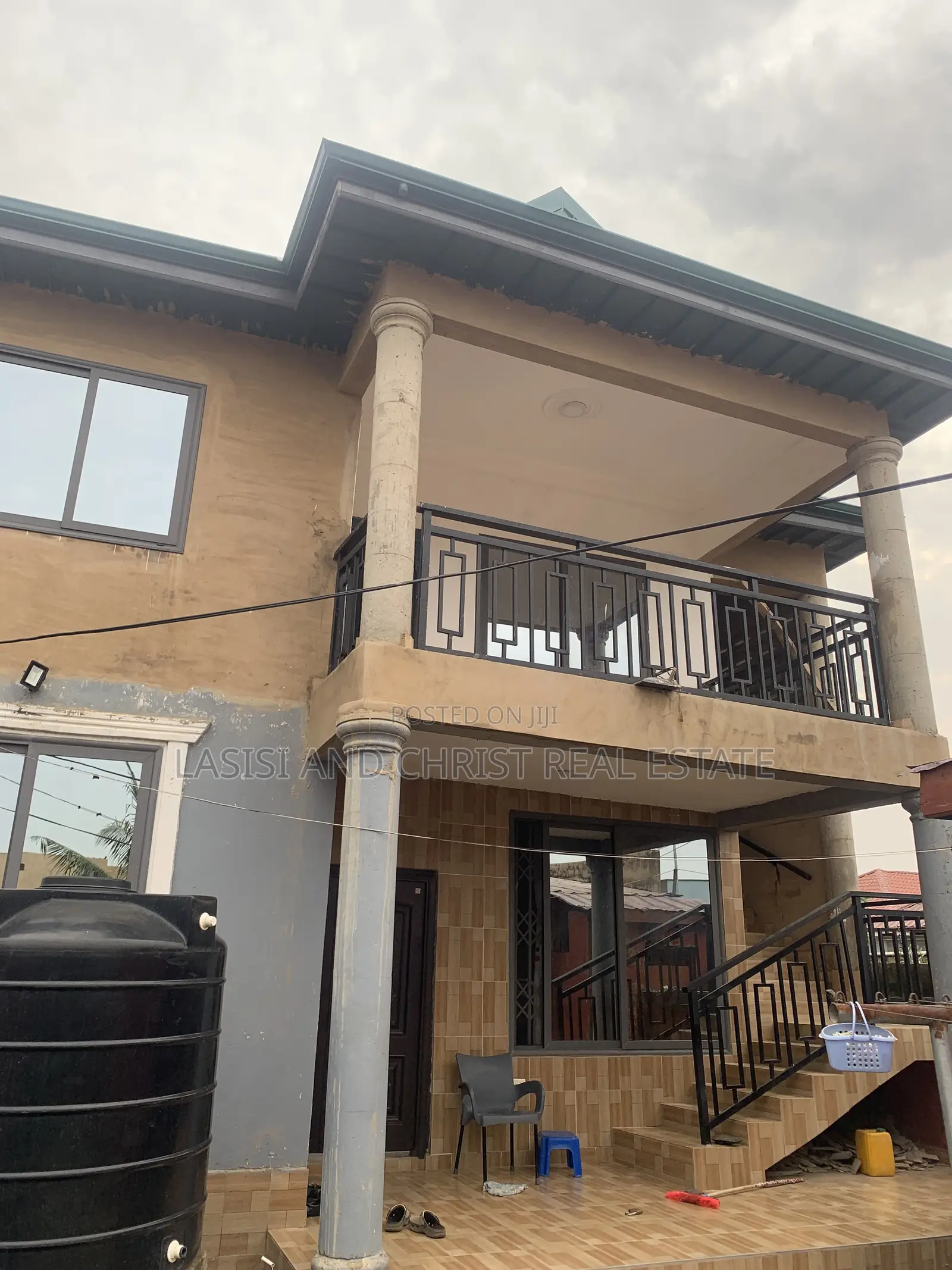 2bdrm Apartment in Lasisi And Christ, Amasaman for rent in Amasaman
