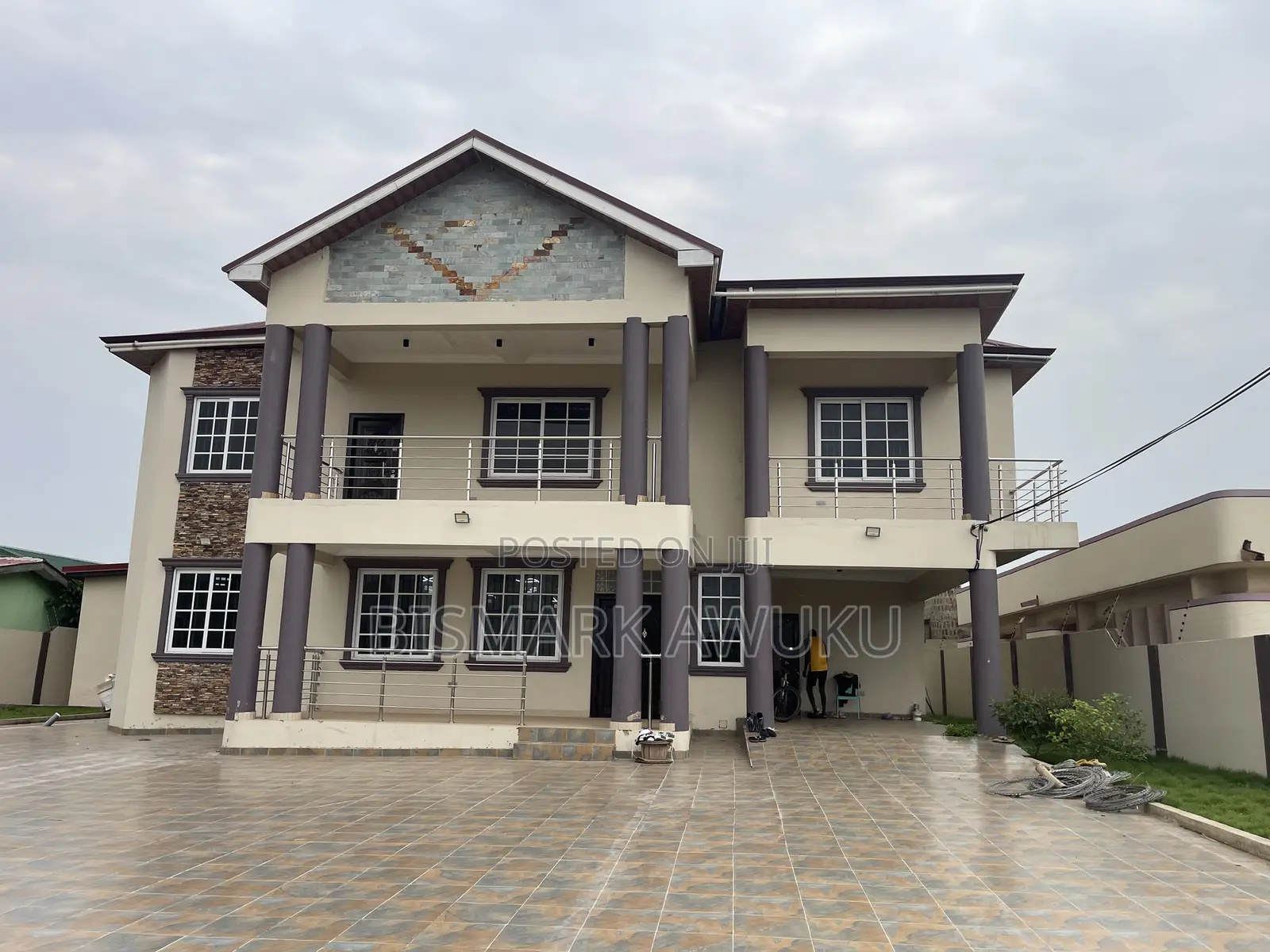 5bdrm House in East Legon for rent in East Legon