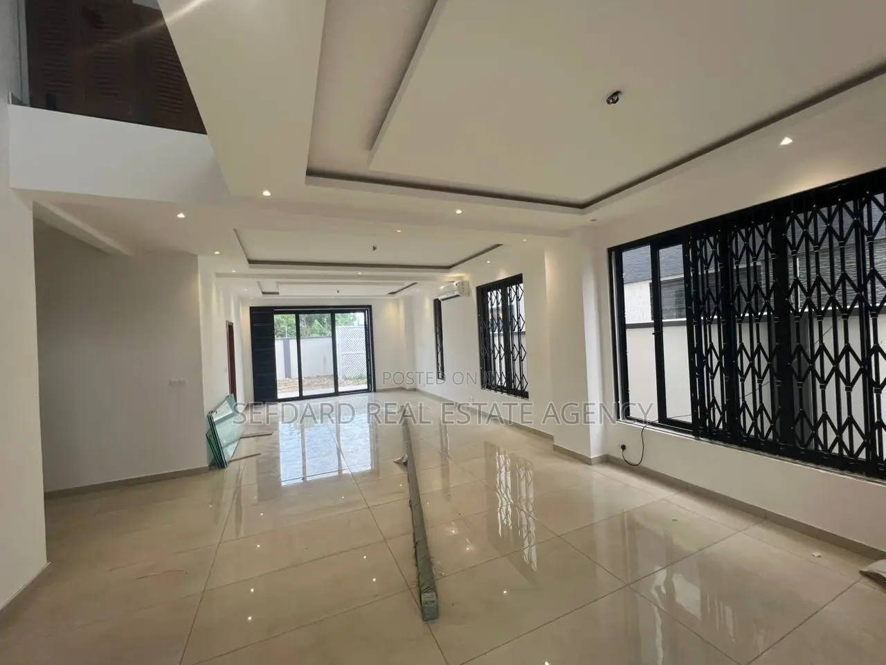 4bdrm Duplex in Sefdard Properties, Teshie-Nungua Estates for sale in Teshie-Nungua Estates