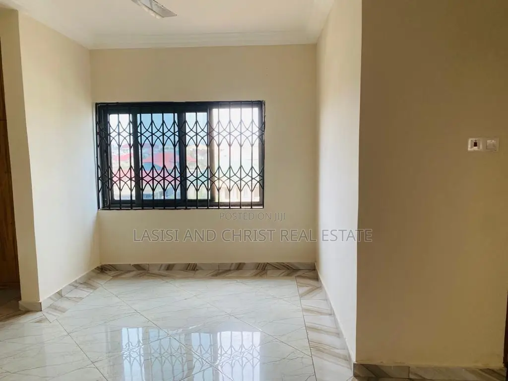 2bdrm Apartment in Lasisi And Christ, Ablekuma for rent in Ablekuma