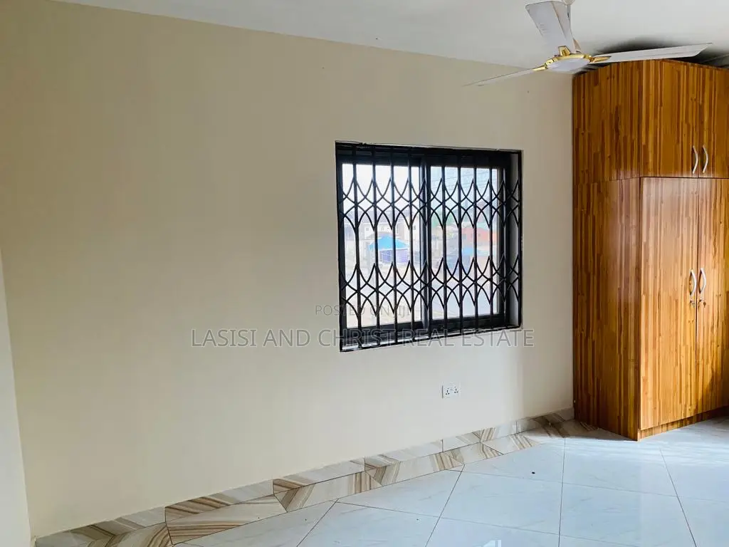 2bdrm Apartment in Lasisi And Christ, Ablekuma for rent in Ablekuma