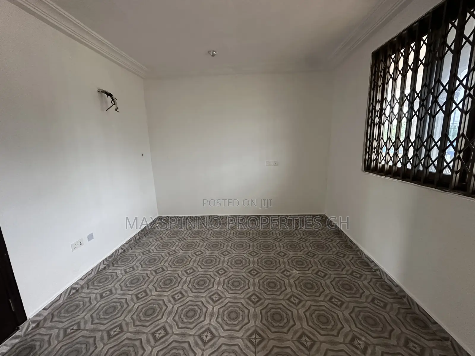 2bdrm Apartment in Maxspinno Properties, Housing Down for rent in Housing Down