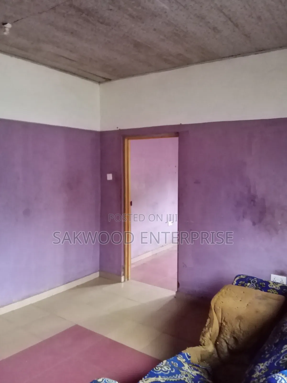 1bdrm Apartment in Sakwood Enterprise, Danfa for rent in Danfa