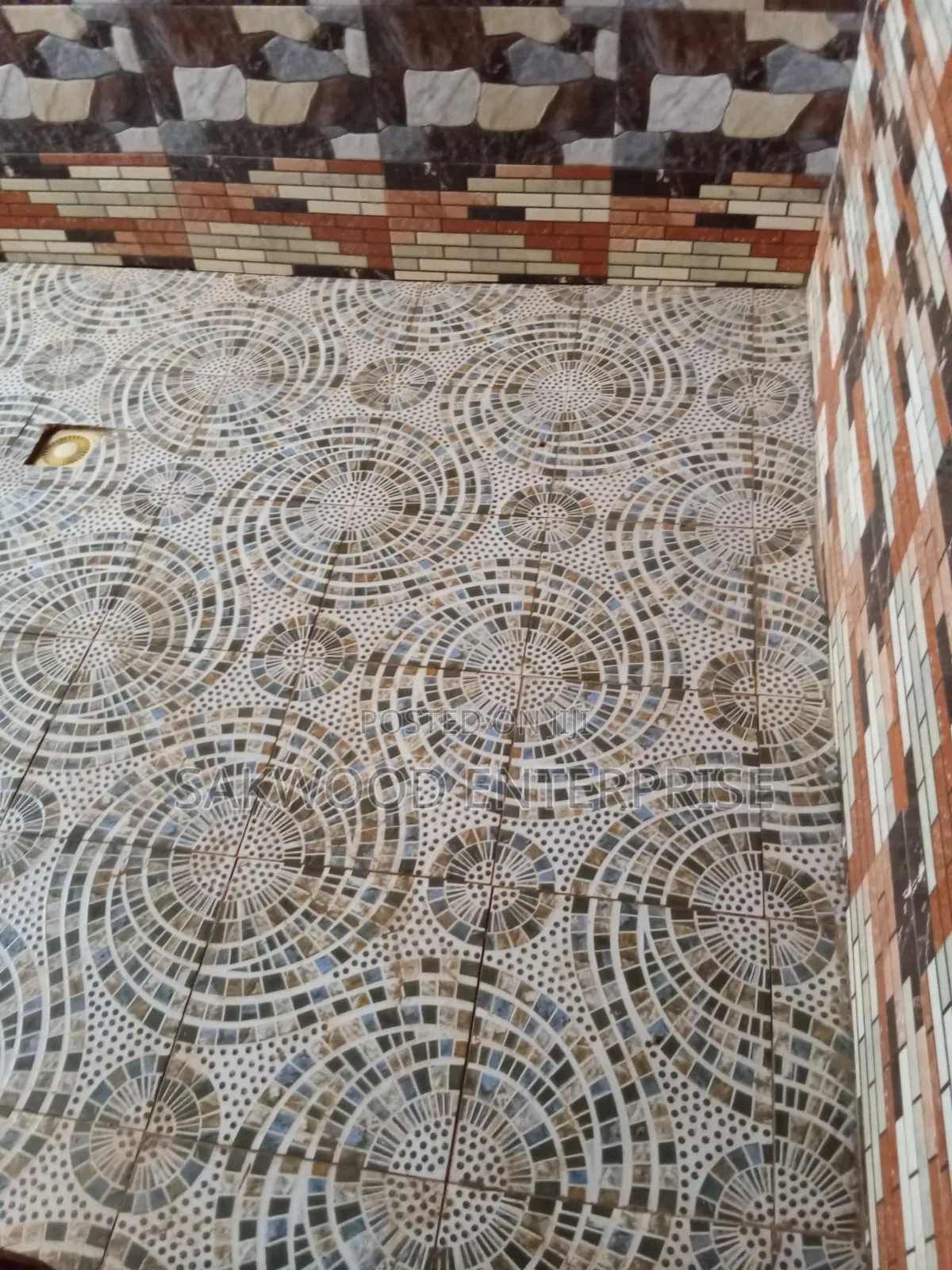 1bdrm Apartment in Sakwood Enterprise, Danfa for rent in Danfa