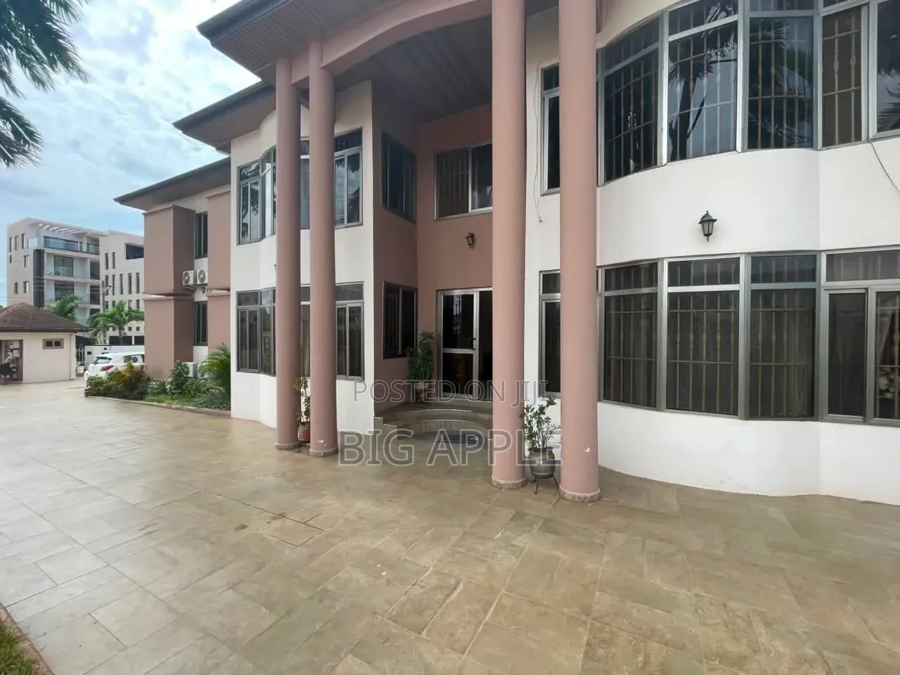 3bdrm Apartment in North Legon for rent in North Legon