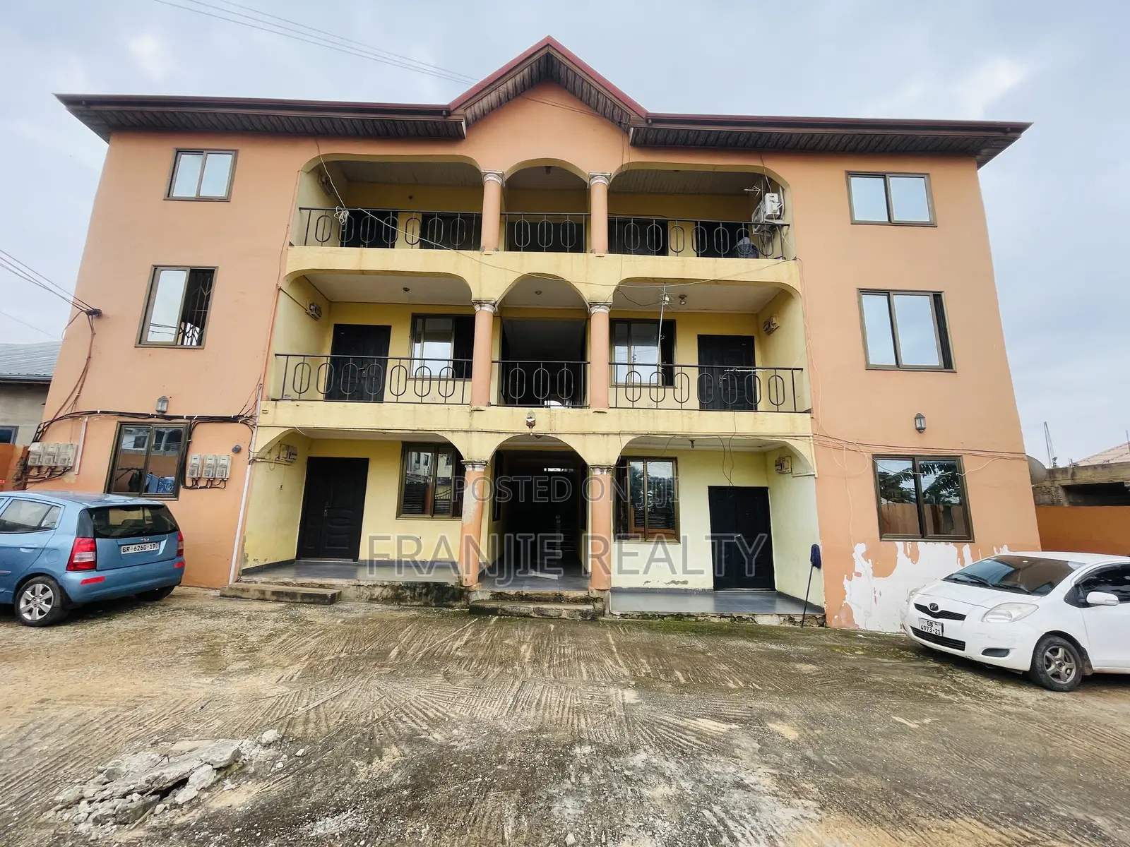 2bdrm Apartment in Franjie Realty, Weija for rent in Weija