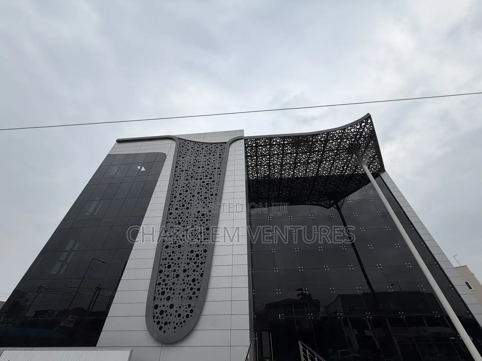Prime Commercial Space for Rent in Dzorwulu