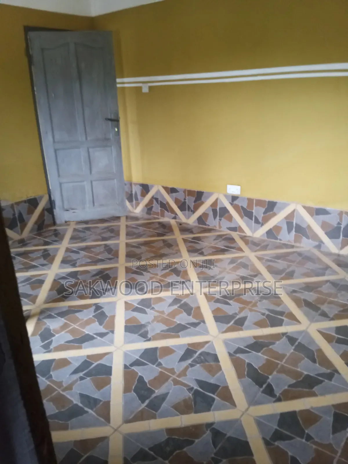 1bdrm Apartment in Sakwood Enterprise, Danfa for rent in Danfa