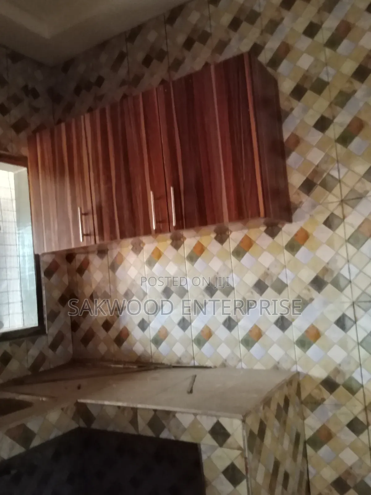 1bdrm Apartment in Sakwood Enterprise, Market for rent in Market