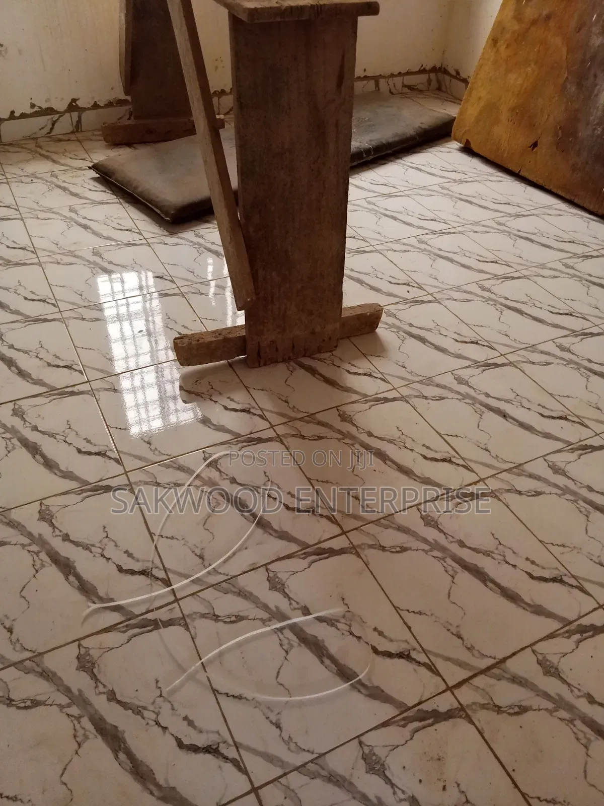 1bdrm Apartment in Sakwood Enterprise, Danfa for rent in Danfa