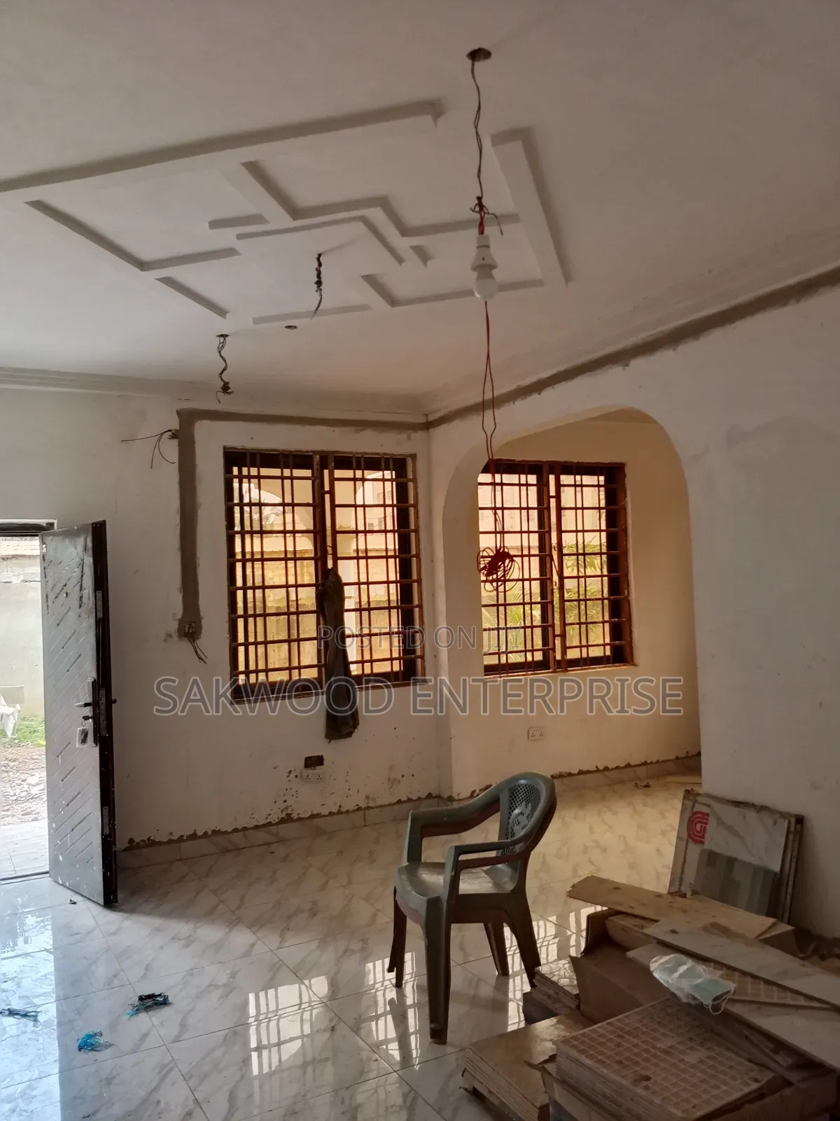 1bdrm Apartment in Sakwood Enterprise, Danfa for rent in Danfa