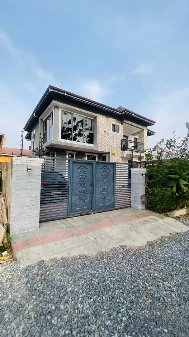 4bdrm Duplex in Sefdard Properties, Amasaman for sale in Amasaman