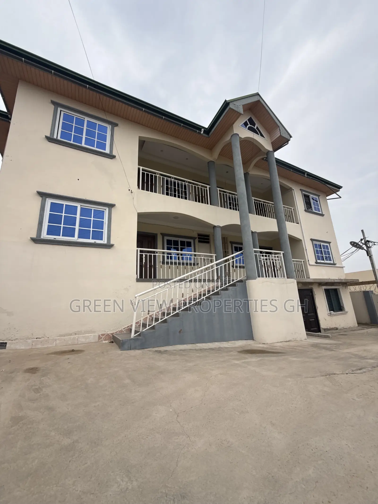2bdrm Apartment in West Hills Mall Area for rent in West Hills Mall Area