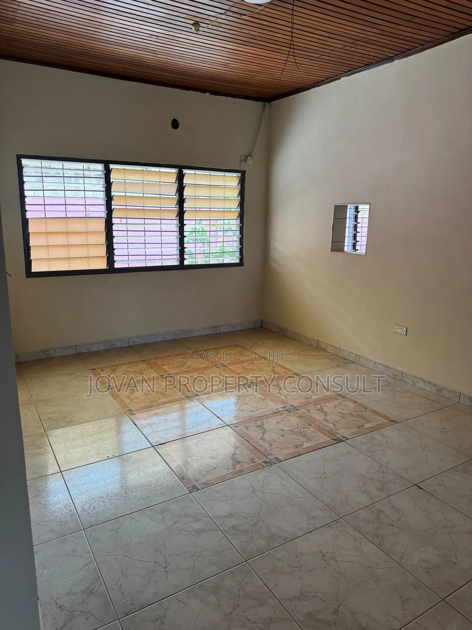 5bdrm House in Achimota Chantan for rent in Achimota
