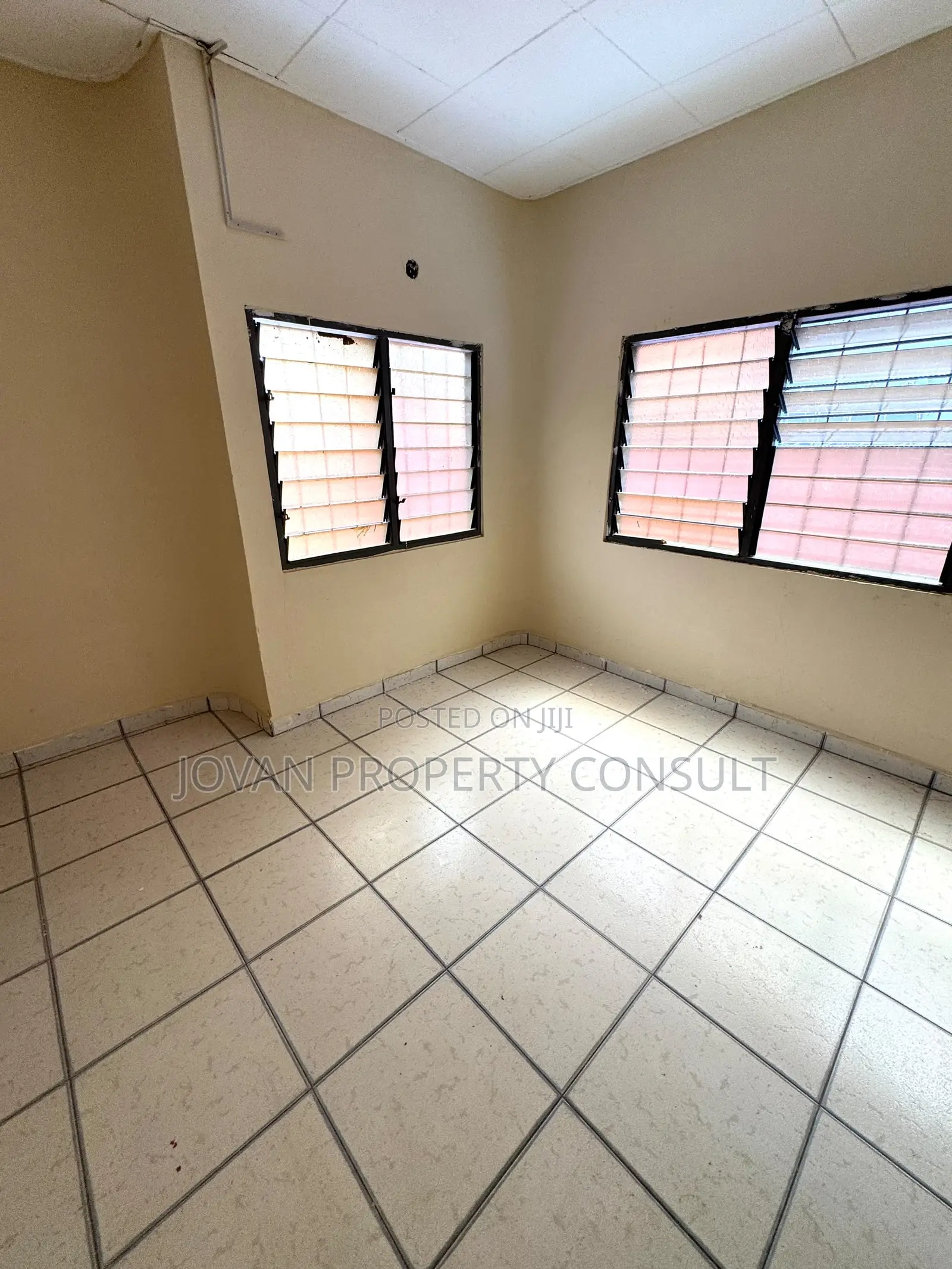5bdrm House in Achimota Chantan for rent in Achimota