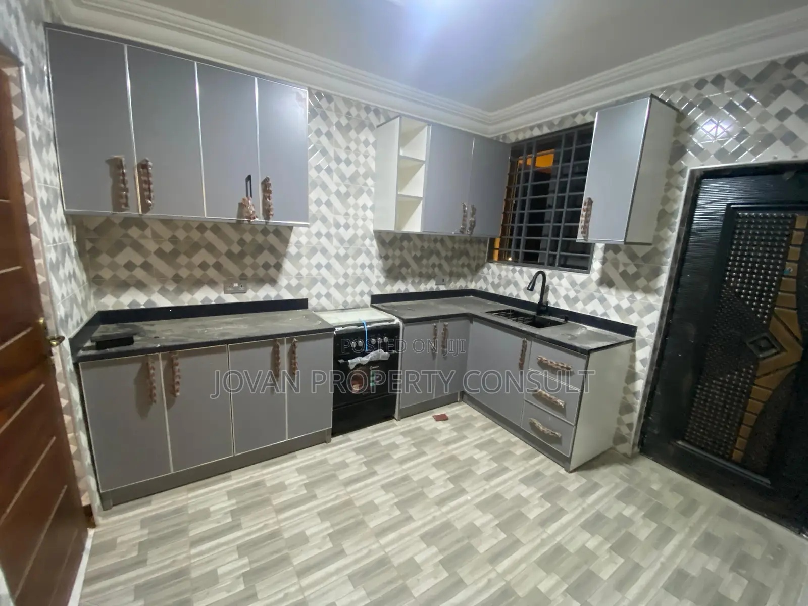 1bdrm House in Medina Upsa for rent in UPSA Area