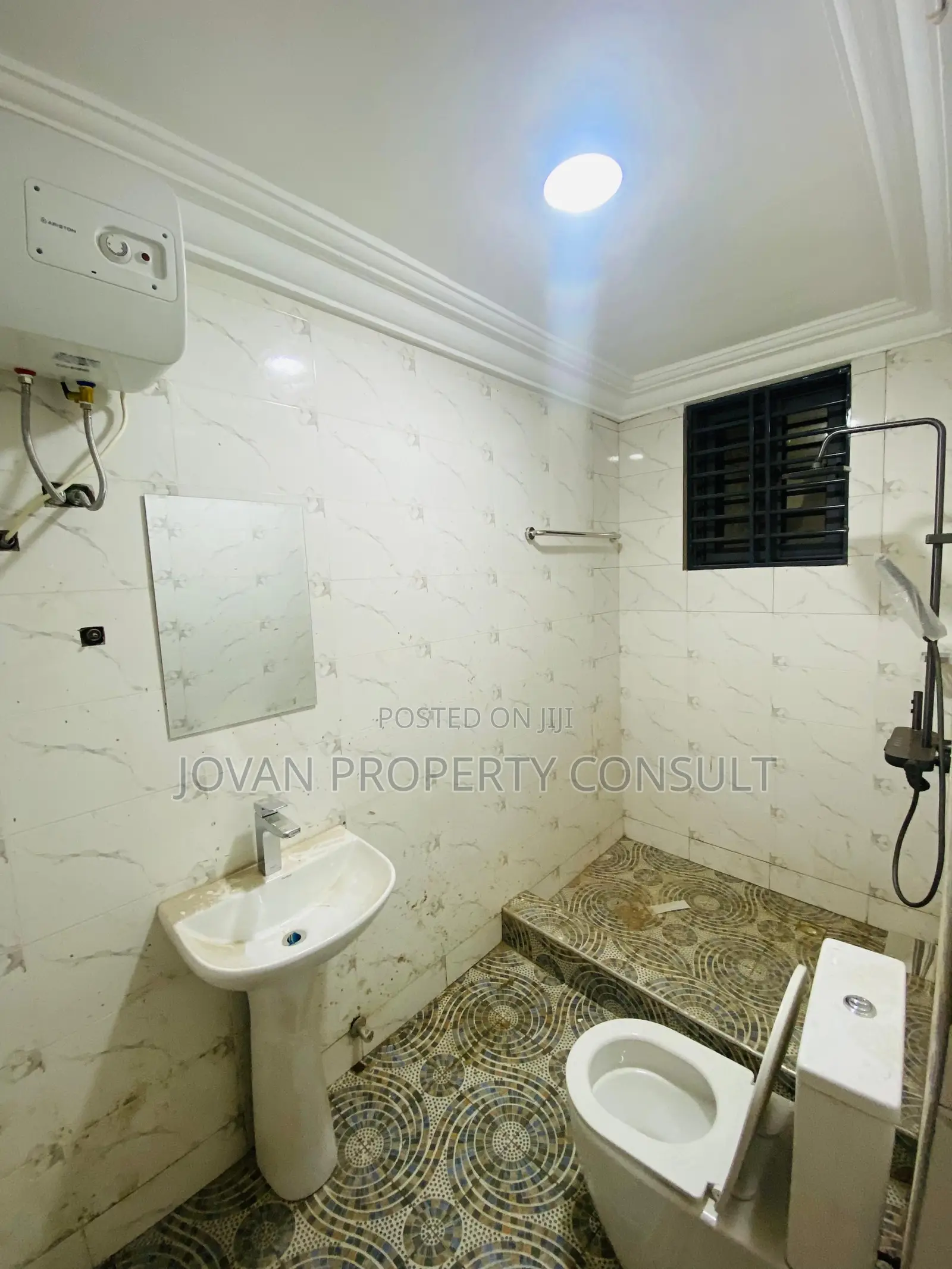 1bdrm House in Medina Upsa for rent in UPSA Area