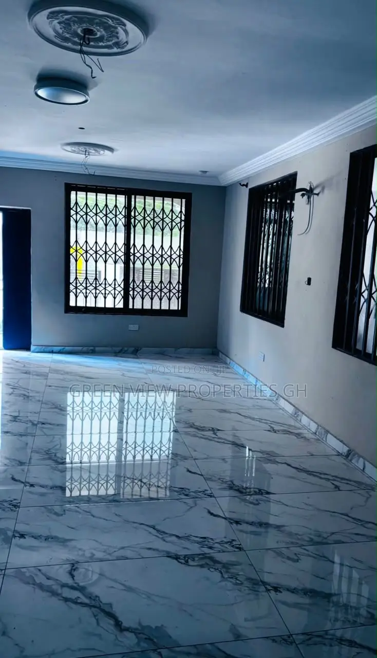 2bdrm Apartment in West Hills Mall Area for rent in West Hills Mall Area