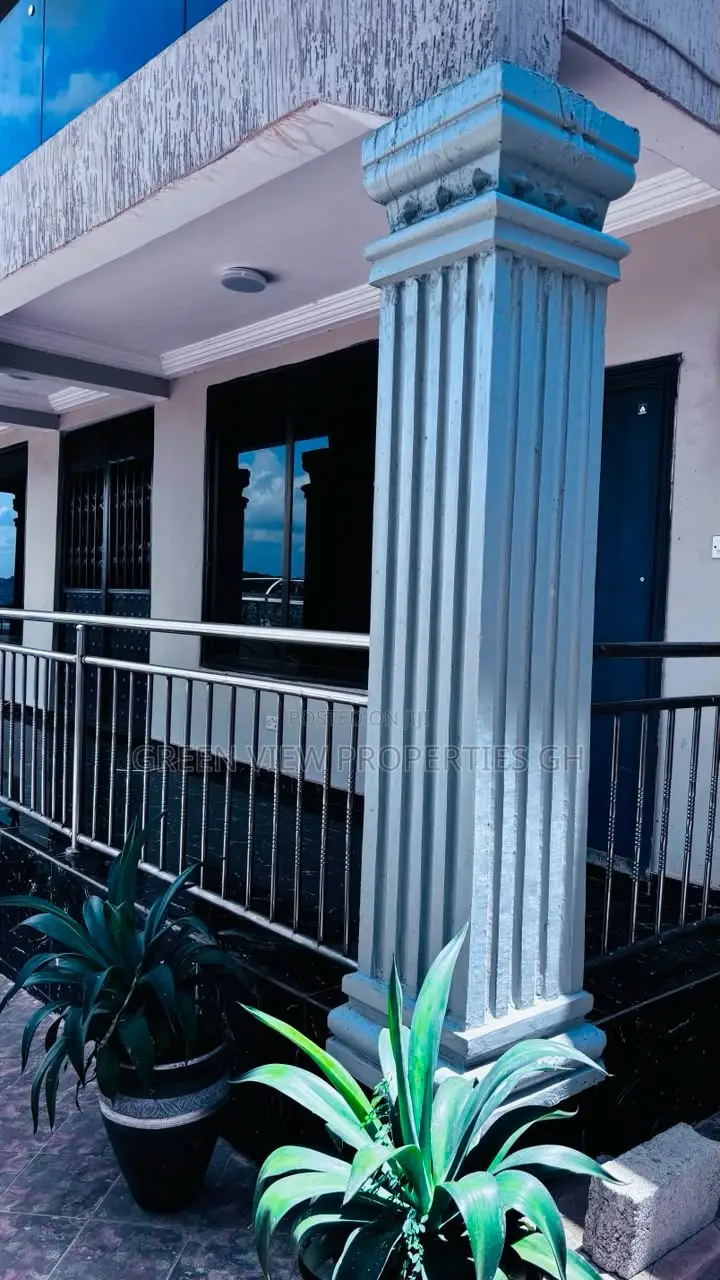 2bdrm Apartment in West Hills Mall Area for rent in West Hills Mall Area