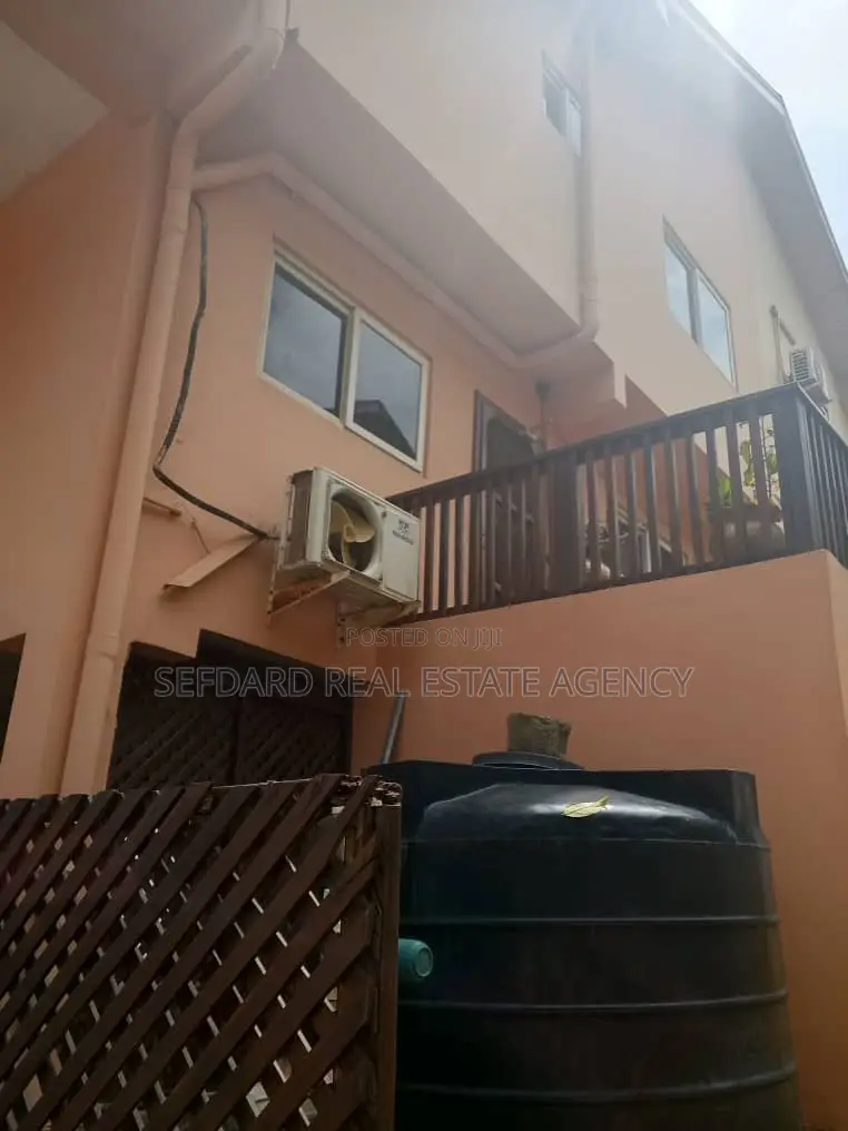 3bdrm Duplex in Sefdard Properties, Pokuase for rent in Pokuase