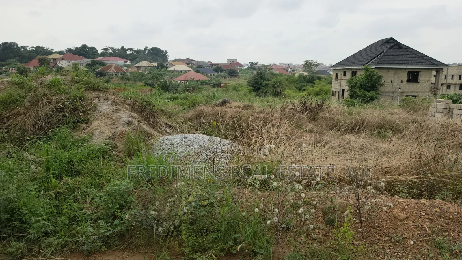Land at Santasi-Kotwi for Sale in Atwima Kwanwoma