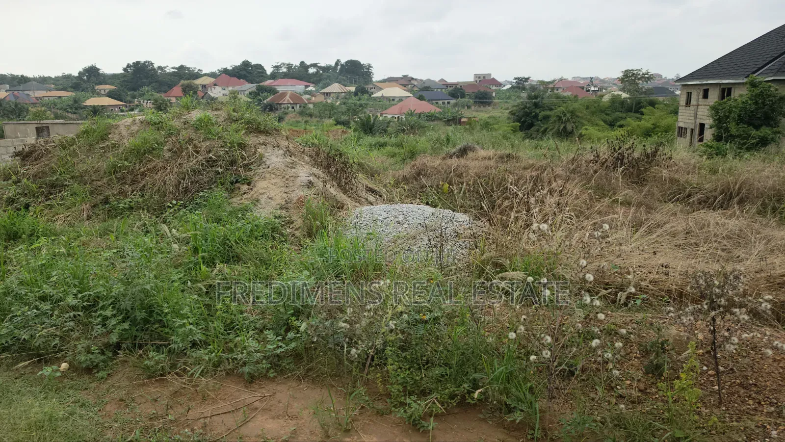 Land at Santasi-Kotwi for Sale in Atwima Kwanwoma