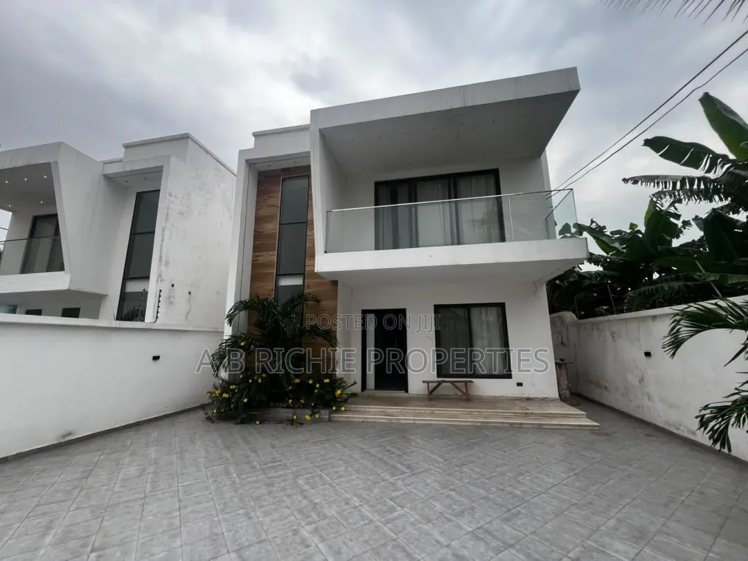 4bdrm House in Ab Richie Properties, A&C Mall Area for rent in A&C Mall Area